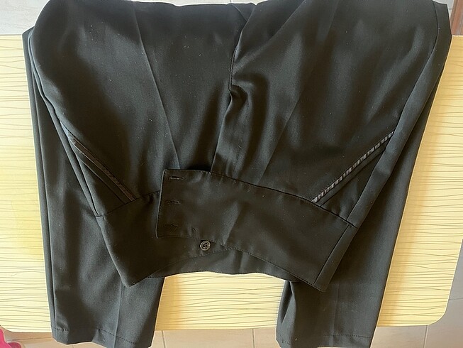 Diğer siyah pantolon