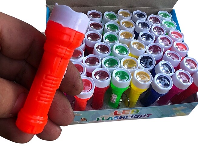 Plastik. 48 li. Fener. Kurulu. Ürün.