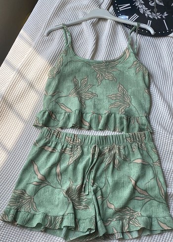 Trendyol & Milla Yeşil Bohem Desenli Mini Kadın Pijama Takımı