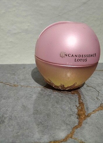 İncandessence Avon kadın parfüm