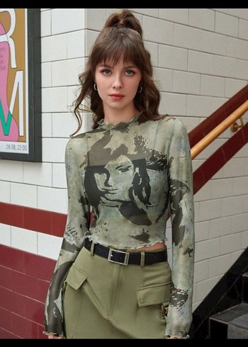 Uzun Kollu Gri Transparan Baskılı Bluz - Görsel 2