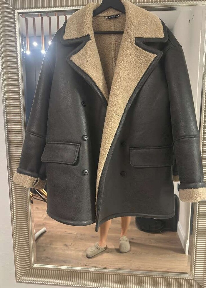 Zara içi kürklü mont - Görsel 4