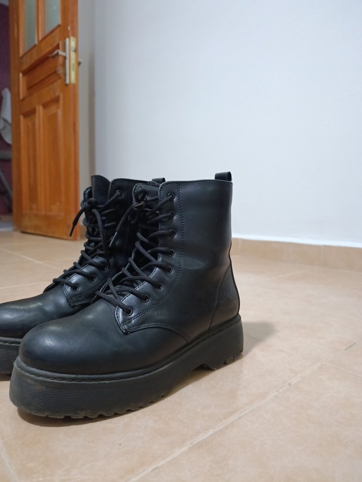 Siyah Minimalist Platform Topuklu Kadın Bot - Görsel 2