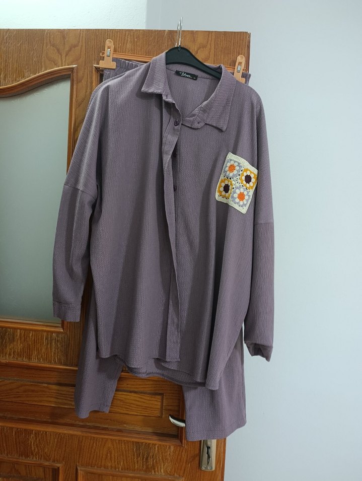 Gri Keten Düğmeli Kadın Gömlek - Görsel 2