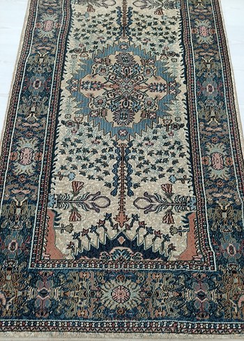 Klasik Desenli Çok Renkli Halı - Görsel 5