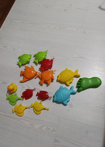 Renkli Plastik Balık Oyuncak Seti - Görsel 8