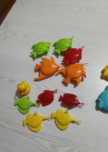 Renkli Plastik Balık Oyuncak Seti - Görsel 4