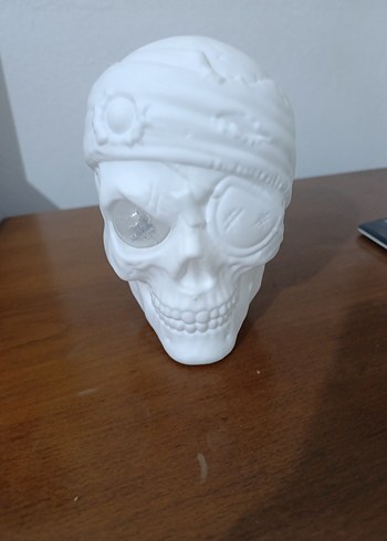 Renkli Işıklı Kafatası Figürin - Görsel 4