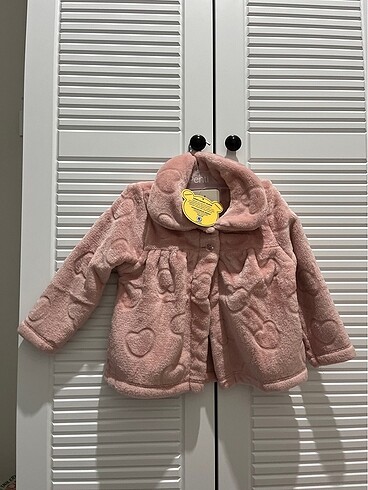 Kız bebek kaban