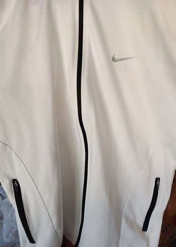 Nike Beyaz Fermuarlı Kadın Spor Ceket