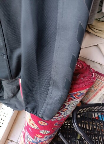 Hummel S beden eşofman üstü