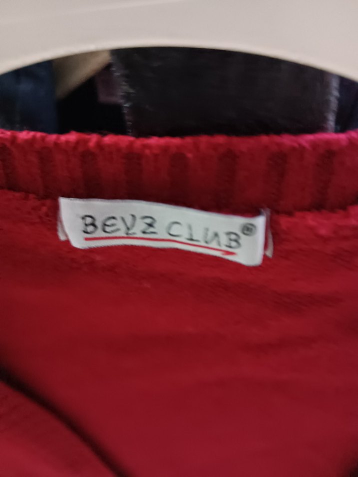 Kız Çocuk Kırmızı Düğmeli Bolero - Görsel 3