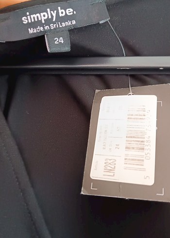 52 Beden Siyah V Yakalı Salaş Tunik iki koltuk arası 58cm boyu 80cm