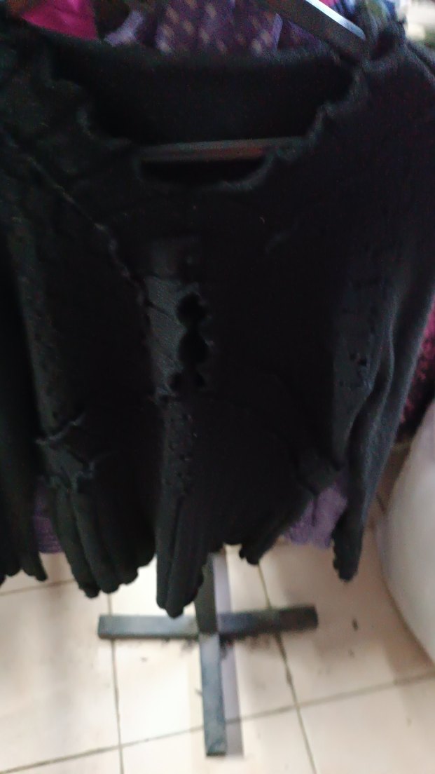 Gotik Tarzda Örgü Siyah Hamile Hırka - Görsel 3