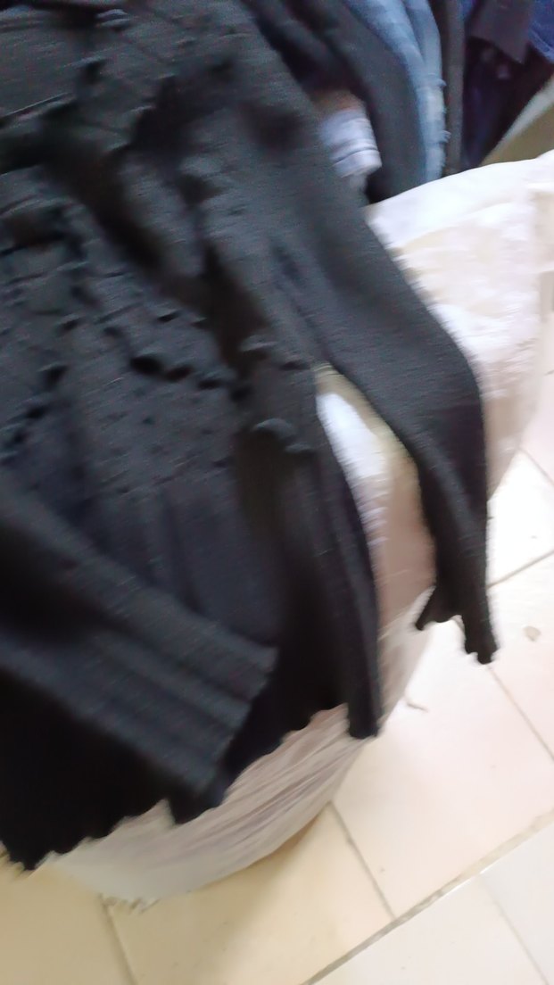 Gotik Tarzda Örgü Siyah Hamile Hırka - Görsel 2