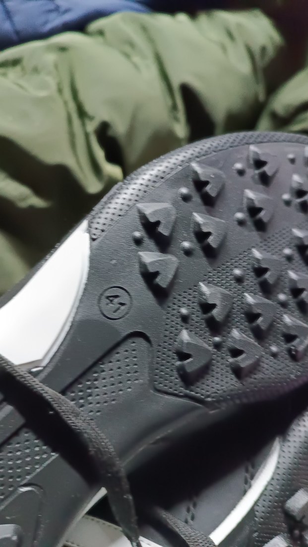 Siyah Erkek Futbol Ayakkabısı Velcro Bantlı - Görsel 3