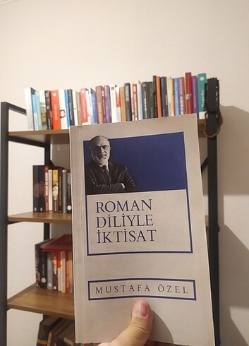 Roman Diliyle İktisat 