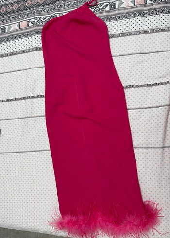 Pembe Etek Ucu Tüylü Midi Abiye Elbise - Görsel 4