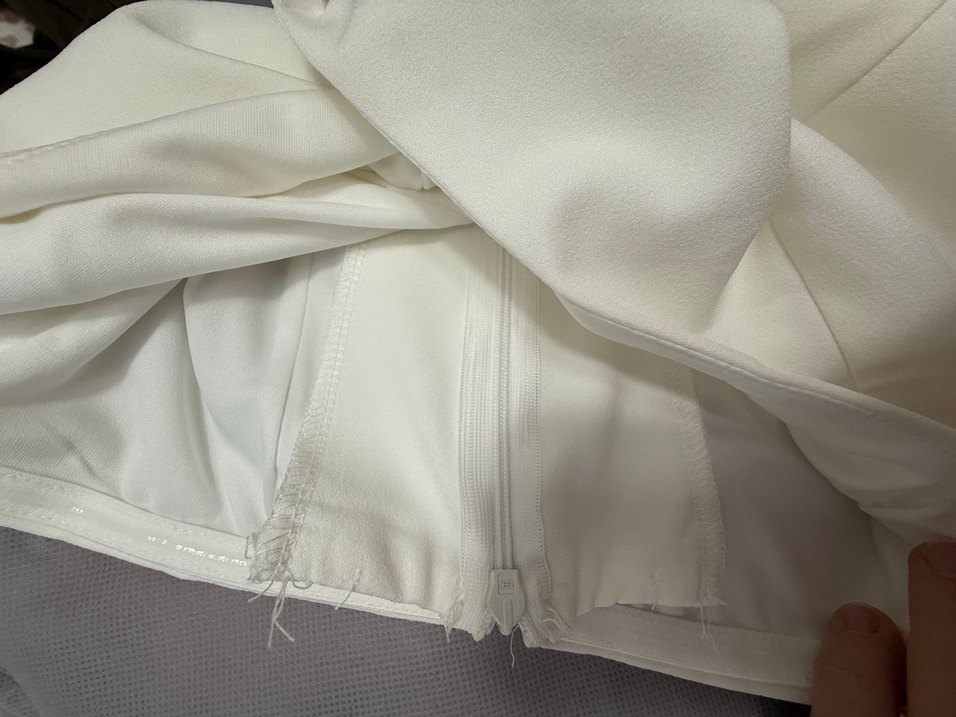 Beyaz Mini Tüy Detaylı Bride Elbisesi - Görsel 4