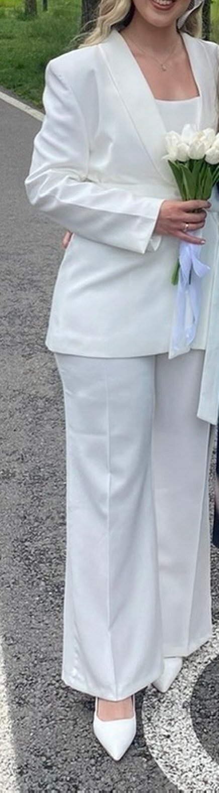 Beyaz Kemerli Midi Kadın Takım Elbise - Görsel 3