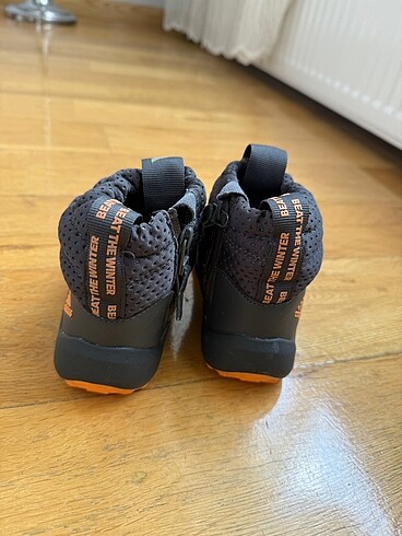 26 Beden Adidas çocuk bot