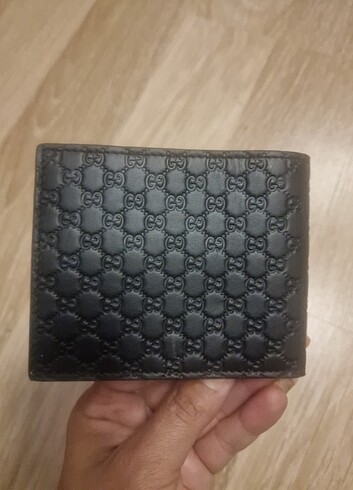 Gucci cüzdan orijinal