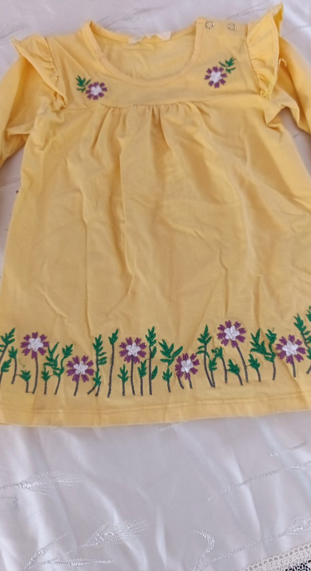 Sarı Nakışlı Uzun Kollu Kız Elbise - Görsel 3