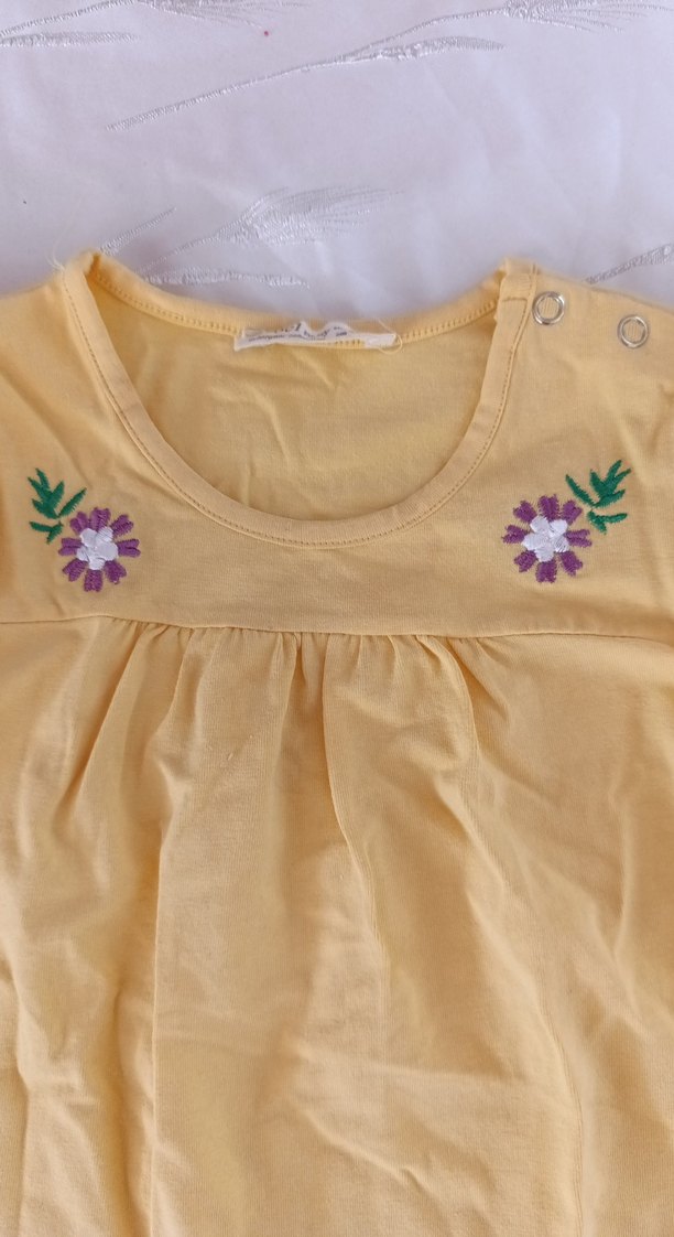 Sarı Nakışlı Uzun Kollu Kız Elbise - Görsel 2