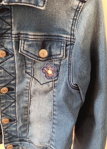 Kızlar için Nakışlı Düğmeli Kot Ceket - Görsel 2