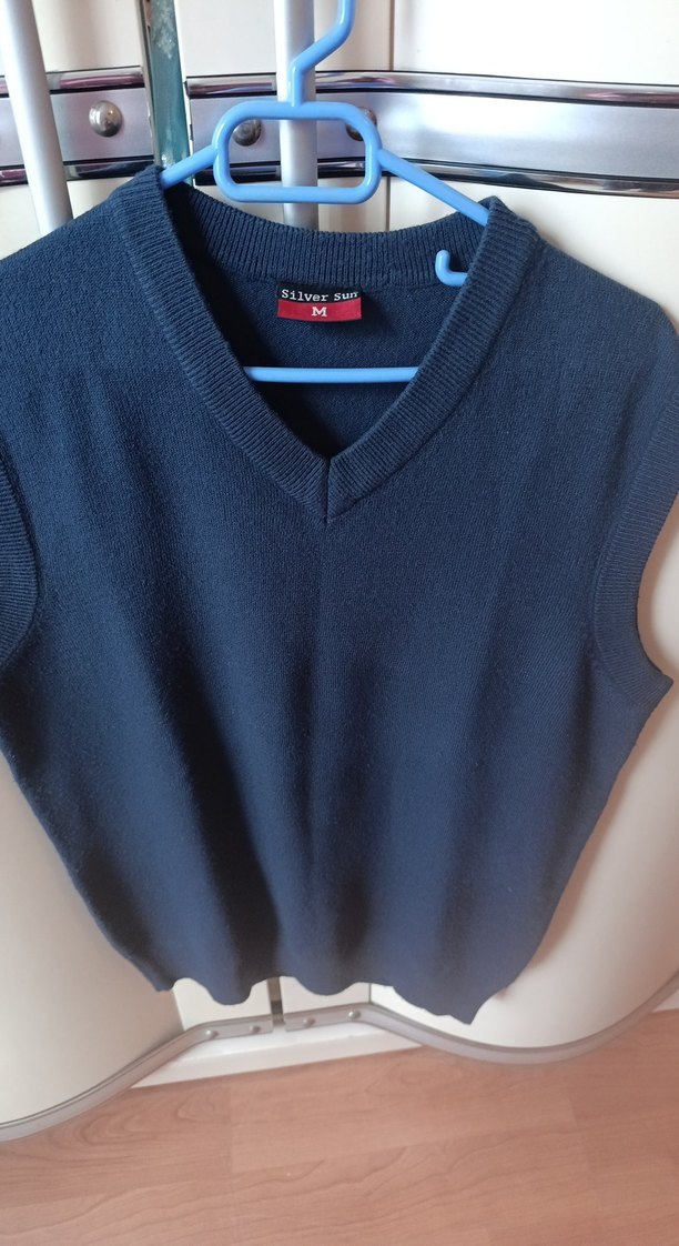 V Yaka erkek süveter - Görsel 2