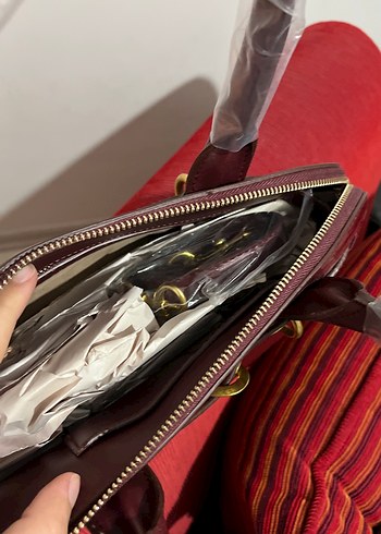 Beden bordo Renk Bordo Parlak Miu Miu Deri Kadın Çanta