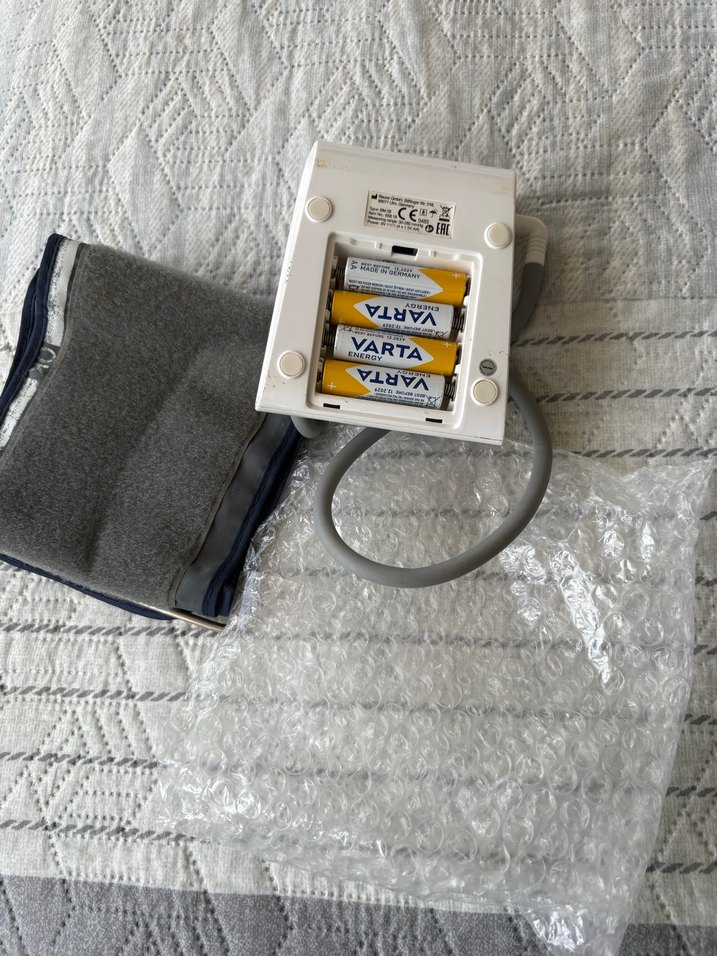 Beurer Dijital Tansiyon Aleti Beyaz-Gri - Görsel 2