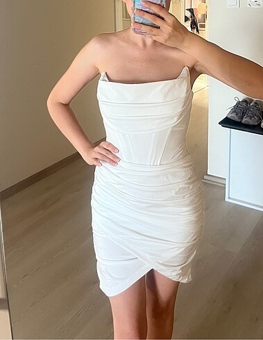 Yaka detaylı mini elbise(nikah bride after nişan)