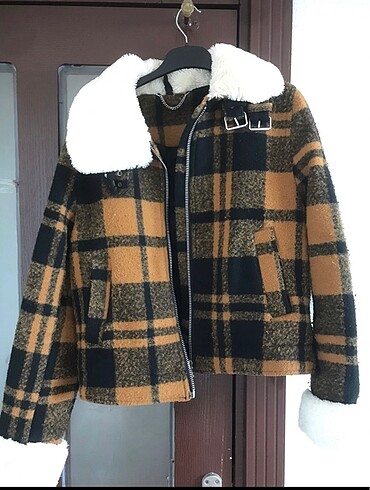 H&M Mont