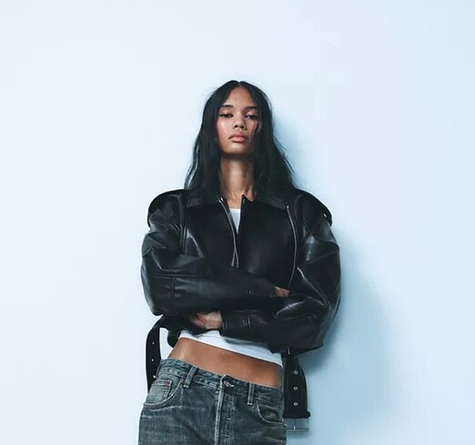 m Beden Zara suni deri crop biker ceket