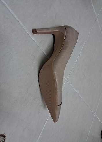 Stradivarius Stiletto
