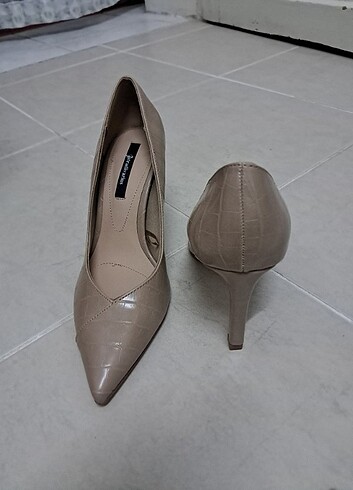 35 Beden camel Renk Stiletto