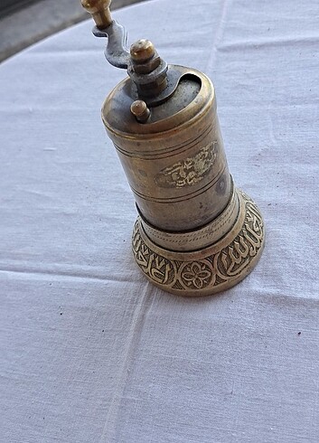 American Vintage Pirinç Karabiber Değirmeni