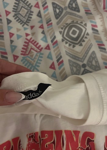 Baskılı Beyaz Bohem Kadın Tişört - Görsel 2