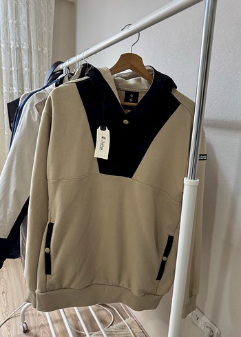 Kapüşonlu Baskılı Bej columbia sweatshırt orijinal - Görsel 4