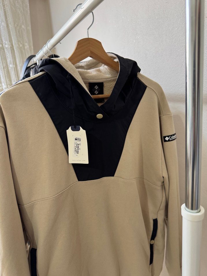 Kapüşonlu Baskılı Bej columbia sweatshırt orijinal - Görsel 3