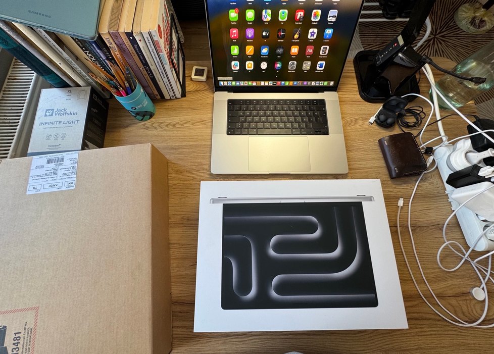 MacBook Pro M3/ 16inç 18GB 512GB SSD macOS 16 86.000 - Görsel 5