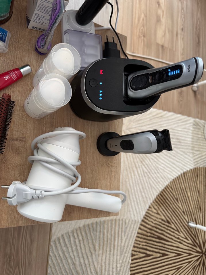 BRAUN MGK7220 TIRAŞ MAKİNESİ Braun Beyaz Gri Şarjlı Tıraş Makine - Görsel 4