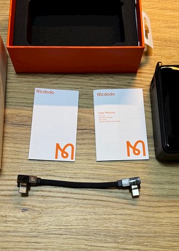 Mcdodo 100W 25000MAH Dijital Ekranlı Powerbank Siyah 1 haftalık - Görsel 4