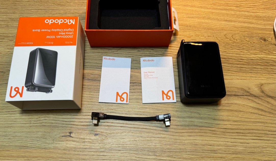 Mcdodo 100W 25000MAH Dijital Ekranlı Powerbank Siyah 1 haftalık - Görsel 4