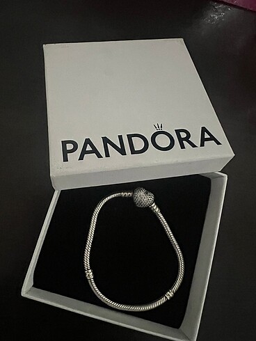 Pandora