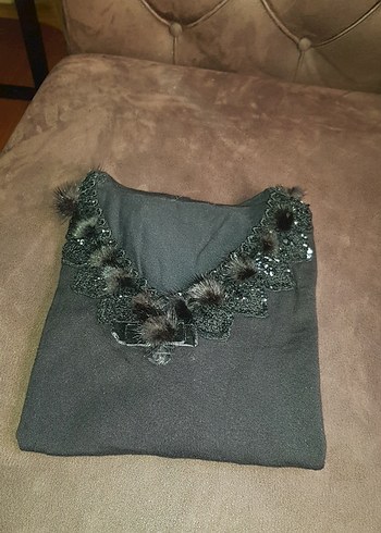 Kürk Detaylı V Yaka Gri Kadın Kazak - Görsel 3