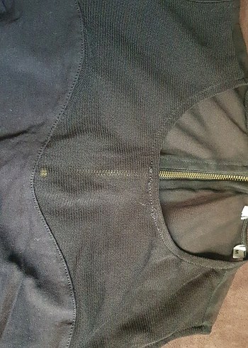 Fermuarlı Siyah Kadın Atlet - Görsel 3