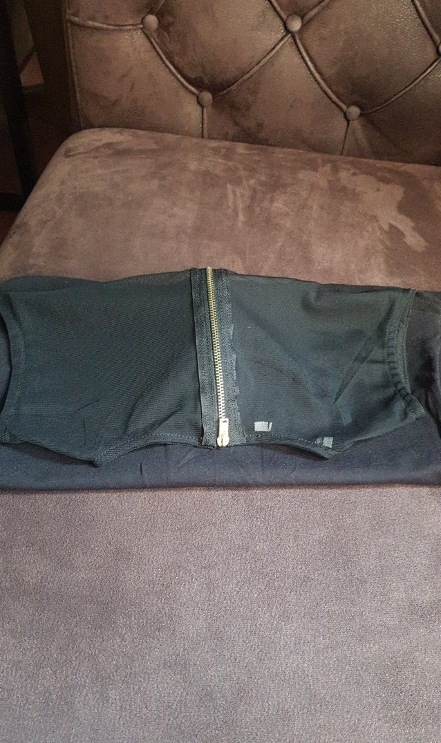 Fermuarlı Siyah Kadın Atlet - Görsel 2