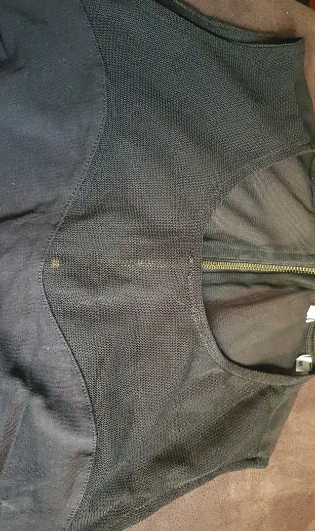 Fermuarlı Siyah Kadın Atlet - Görsel 3